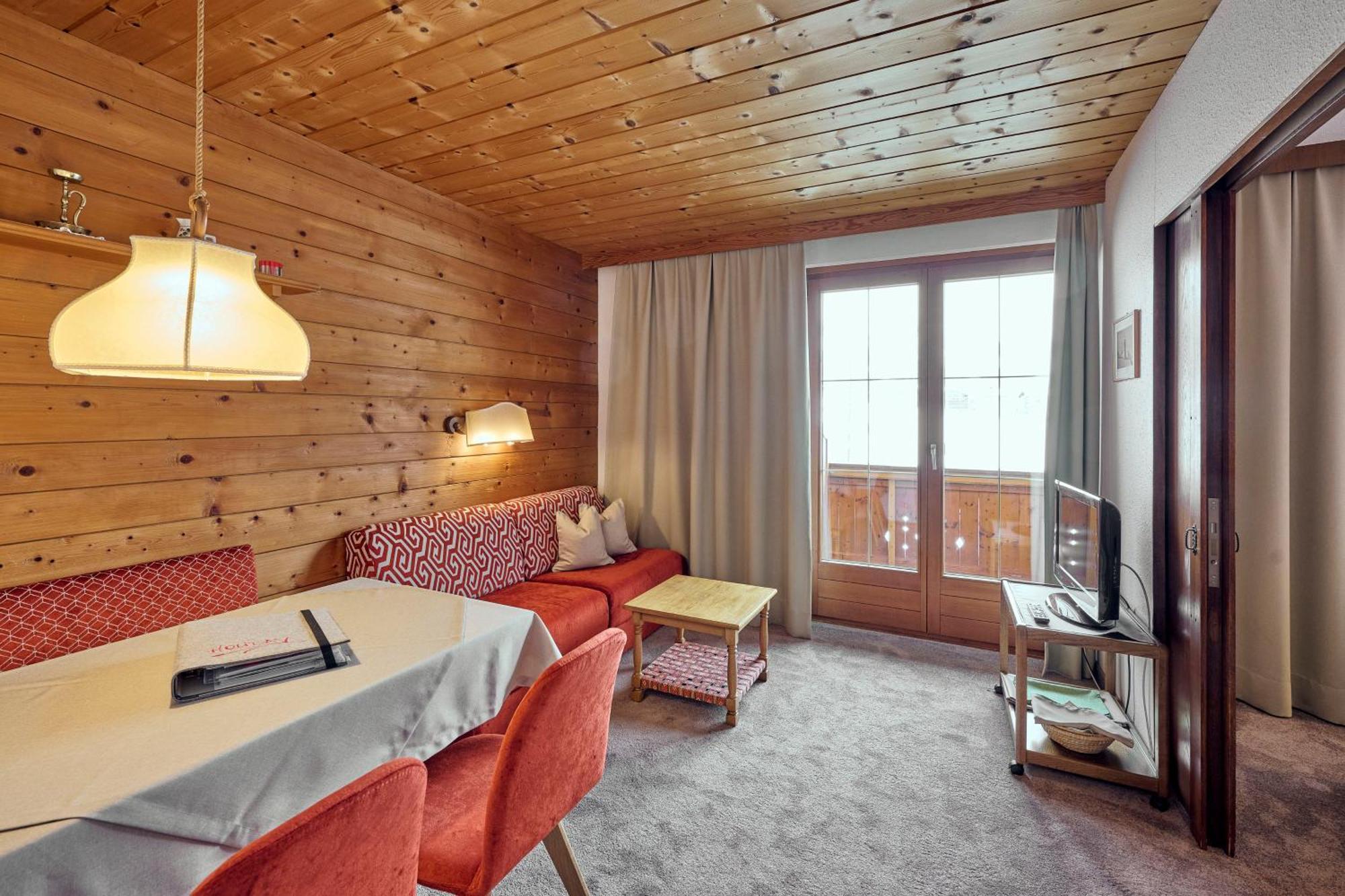 Appartementhaus Holiday Lech am Arlberg Bagian luar foto