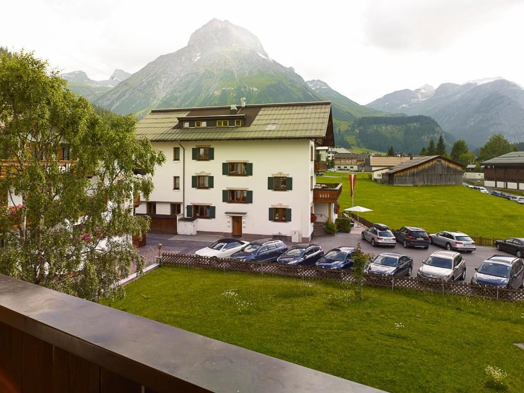Appartementhaus Holiday Lech am Arlberg Bagian luar foto