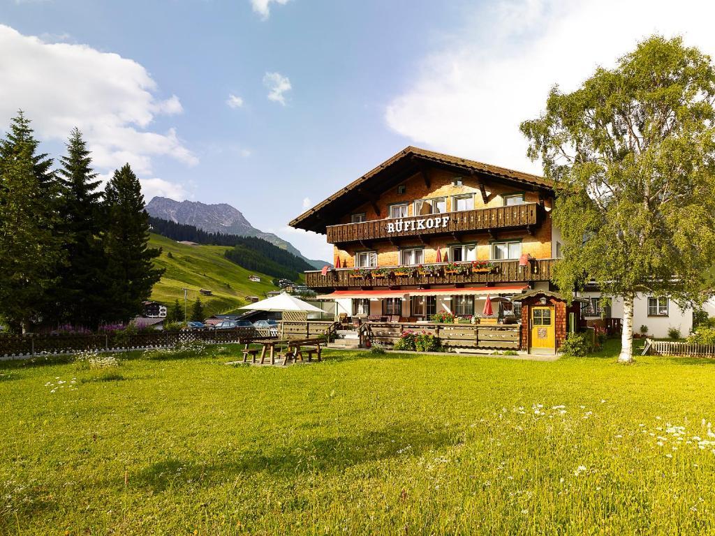 Appartementhaus Holiday Lech am Arlberg Bagian luar foto