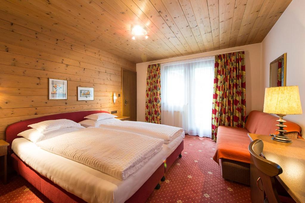Appartementhaus Holiday Lech am Arlberg Bagian luar foto
