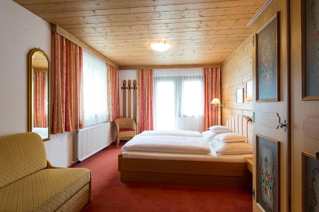Appartementhaus Holiday Lech am Arlberg Bagian luar foto